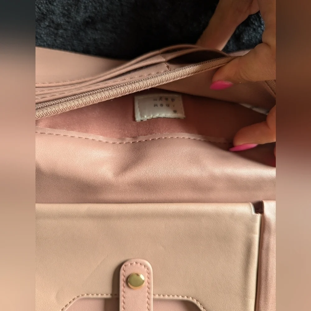 GUC Mauve/Tan/Rose Gold Sequin Clutch w/Straps